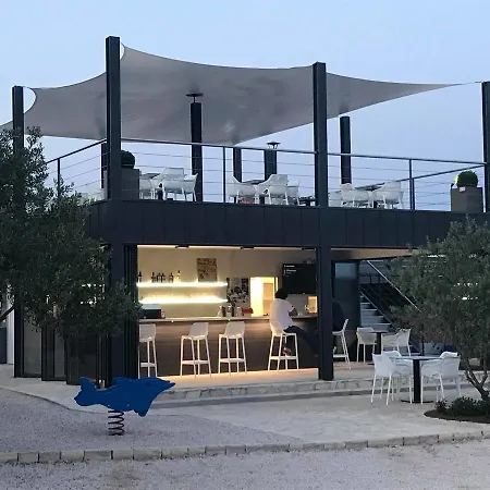 Kompleks wypoczynkowy Camping Pirovac