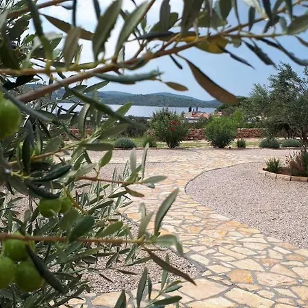 Camping Pirovac